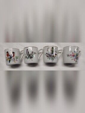 Royal Crown Porcelain Miniature Teacups Birds Vintage Japan Gold Trim  44/571